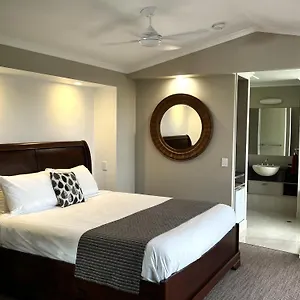 Of The Hill 4* Maleny