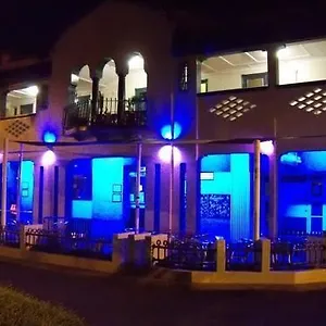 Mcguire's Cbd Hotel
