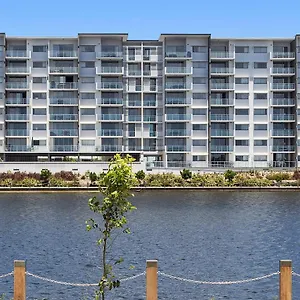 North Shore Oceanside Kawana 4* Kawana Waters